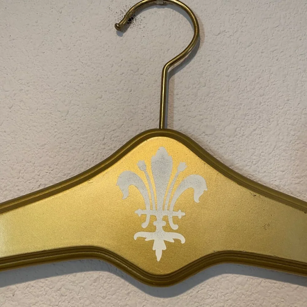 Vintage MCM Hollywood Regency Gold Hanger | 18